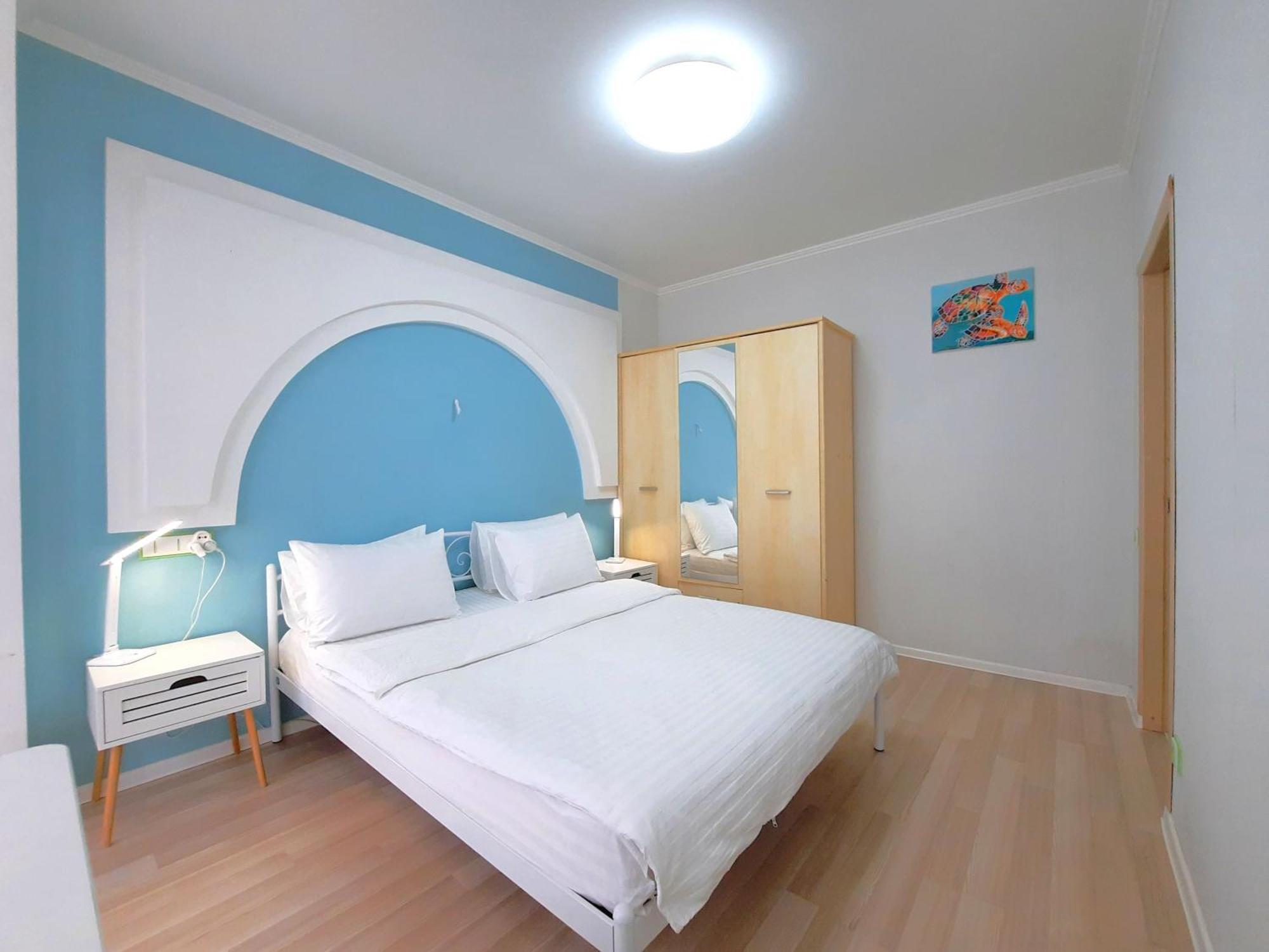 Квартира Посуточно Двокімнатна У Мікрорайоні Садовий Мережа Alex Apartments Документи Для Відряджень Фоп 3 Група Poltava Phòng bức ảnh
