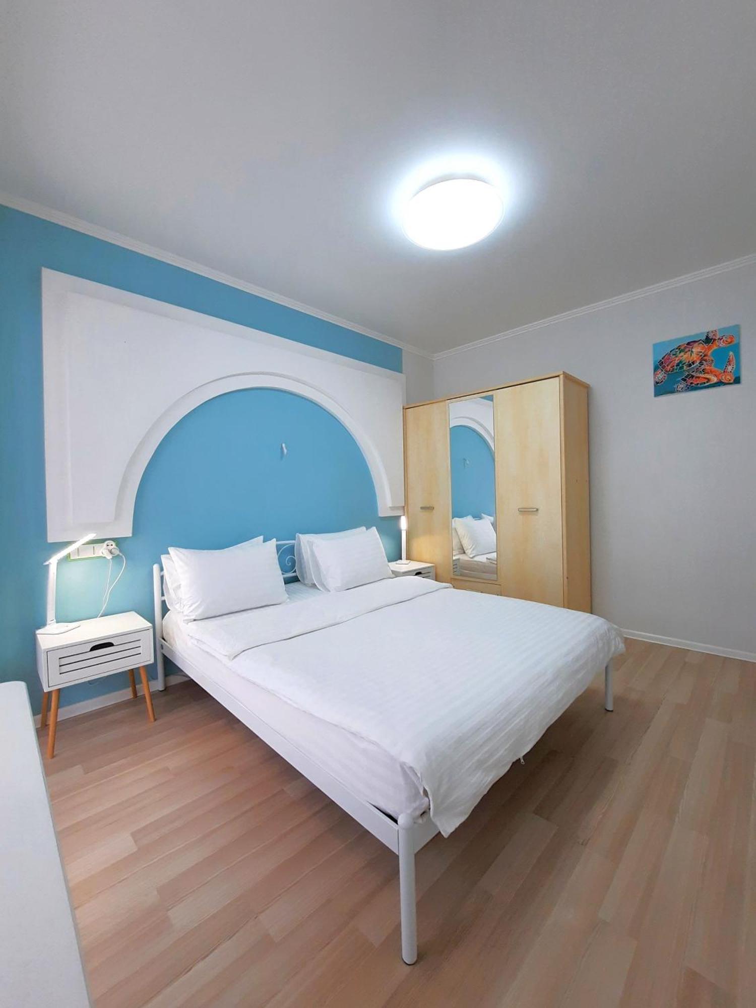 Квартира Посуточно Двокімнатна У Мікрорайоні Садовий Мережа Alex Apartments Документи Для Відряджень Фоп 3 Група Poltava Phòng bức ảnh